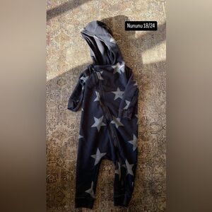 Nununu zip up suit